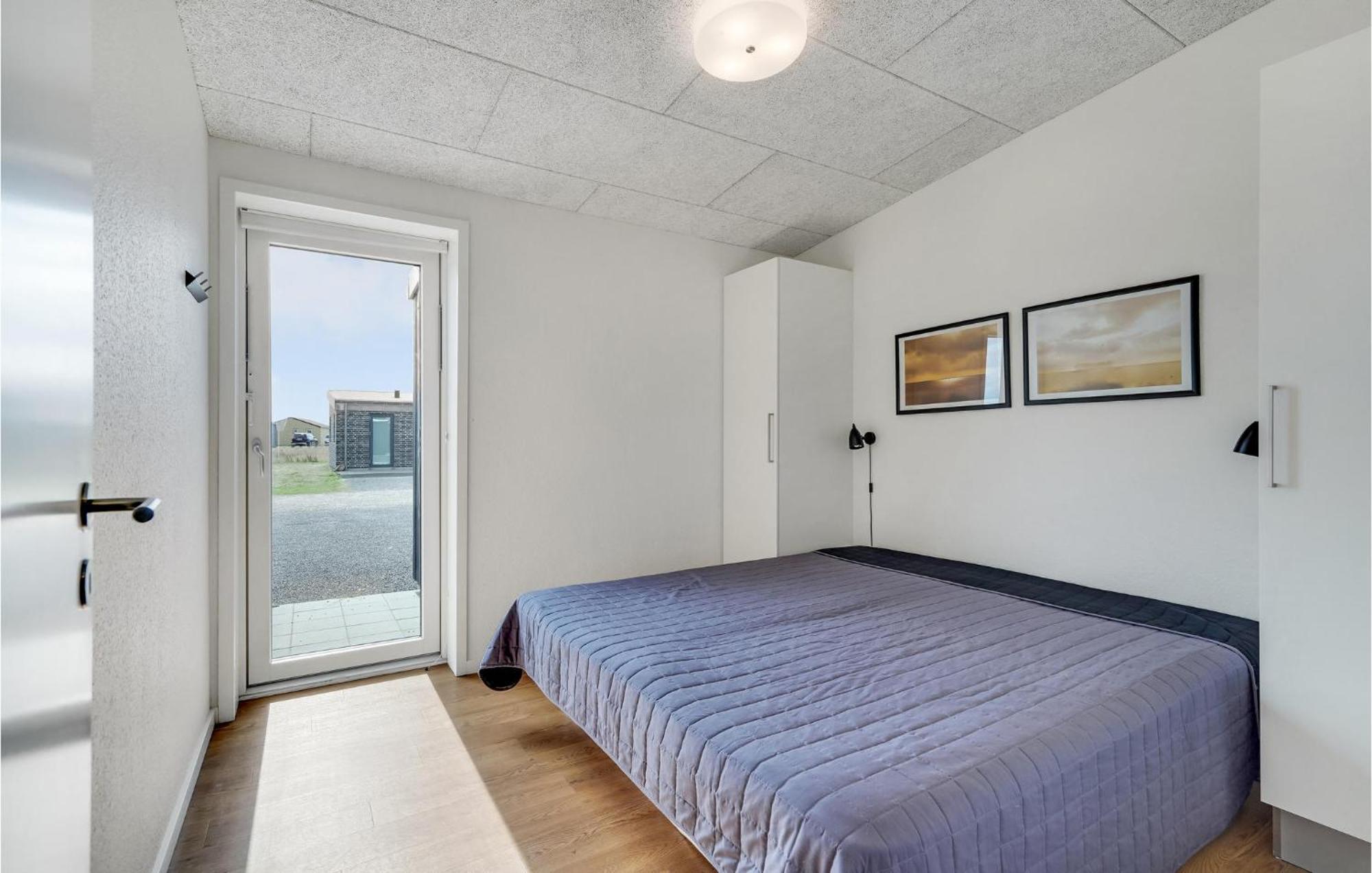 Gorgeous Home In Ringkobing With House A Panoramic View Sondervig Exterior photo